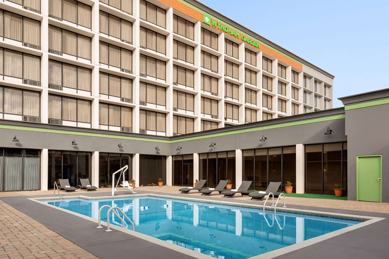 Wyndham Garden Atlanta Airport