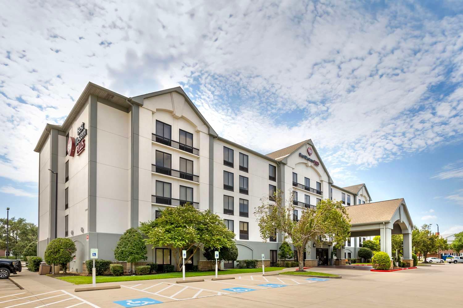 Best Western Plus Sugar Land/Stafford