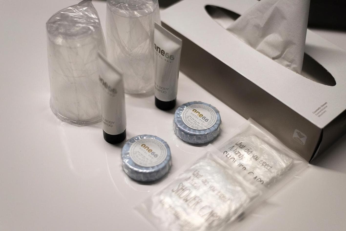 Hotel one66