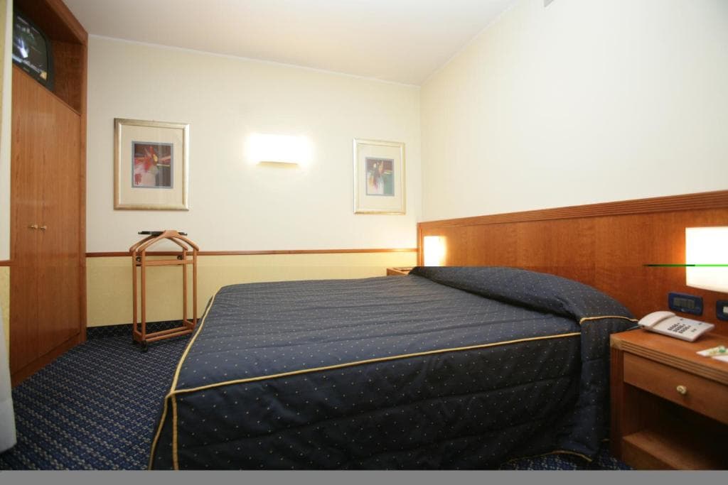 Pacific Hotel Fortino