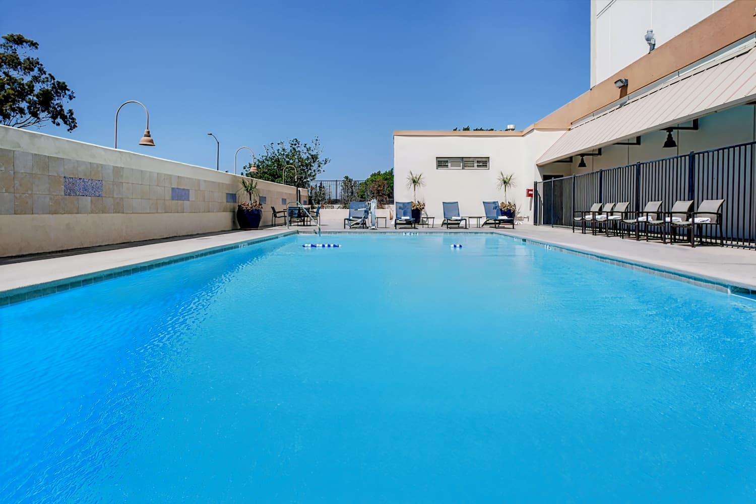 Holiday Inn Los Angeles - LAX Airport