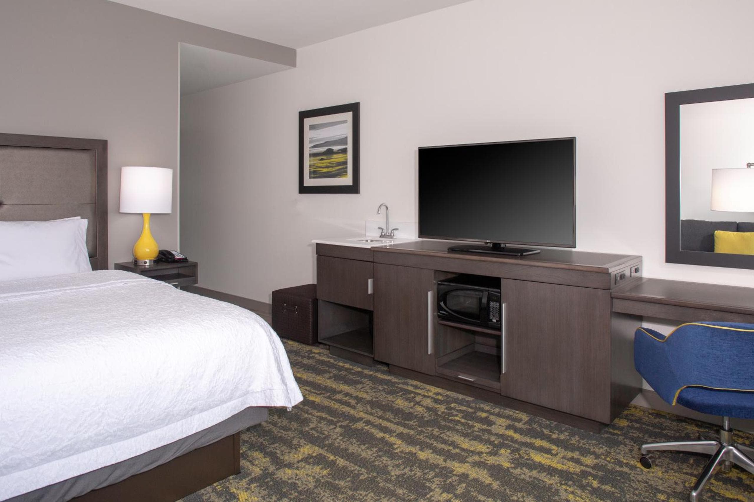 Hampton Inn & Suites by Hilton Irvine - Orange County Airport