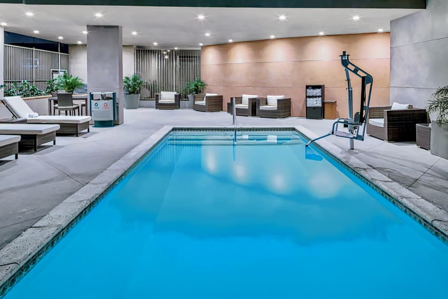 Hampton Inn & Suites Los Angeles/Hollywood