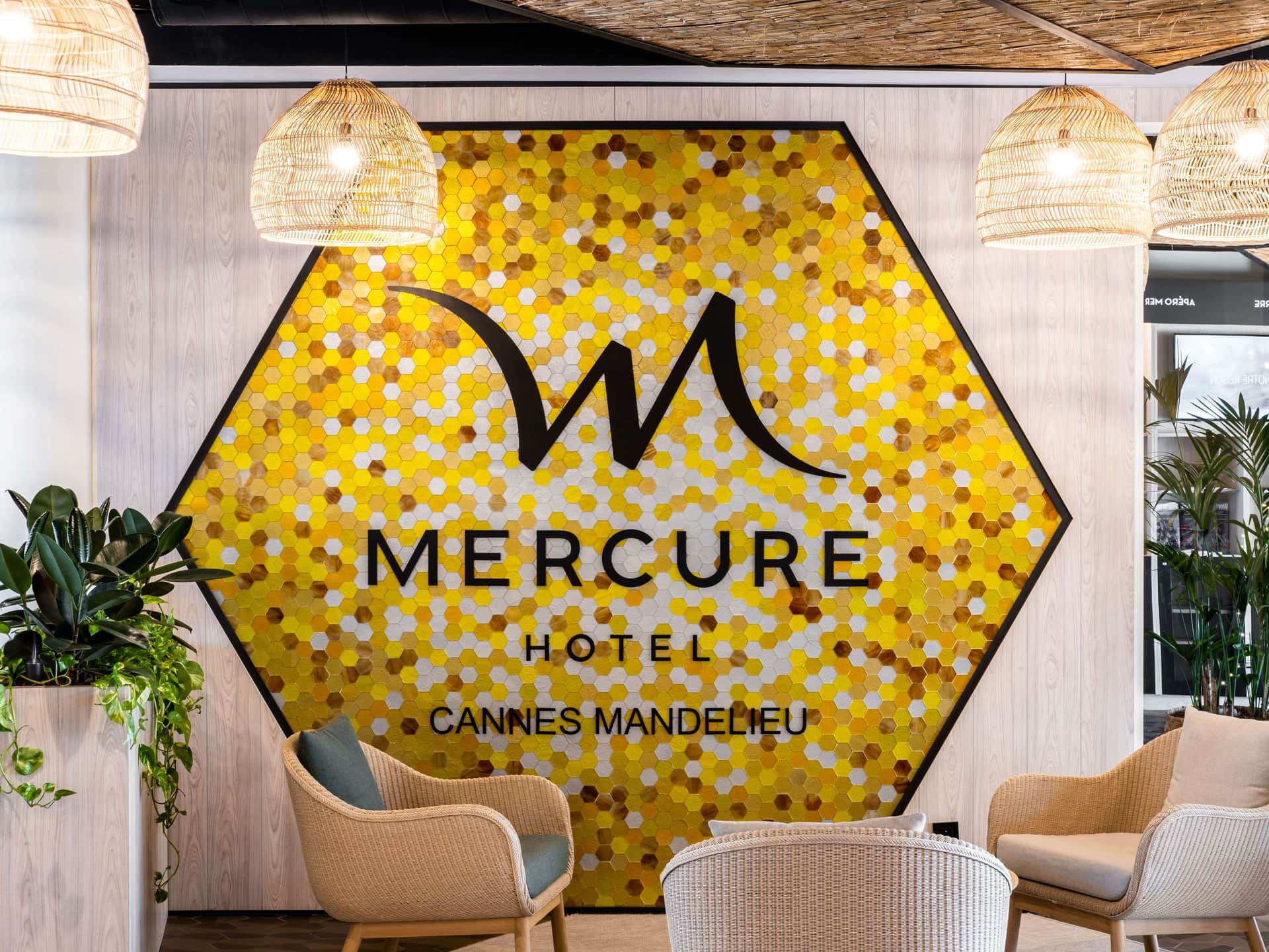 Mercure Cannes Mandelieu Hotel