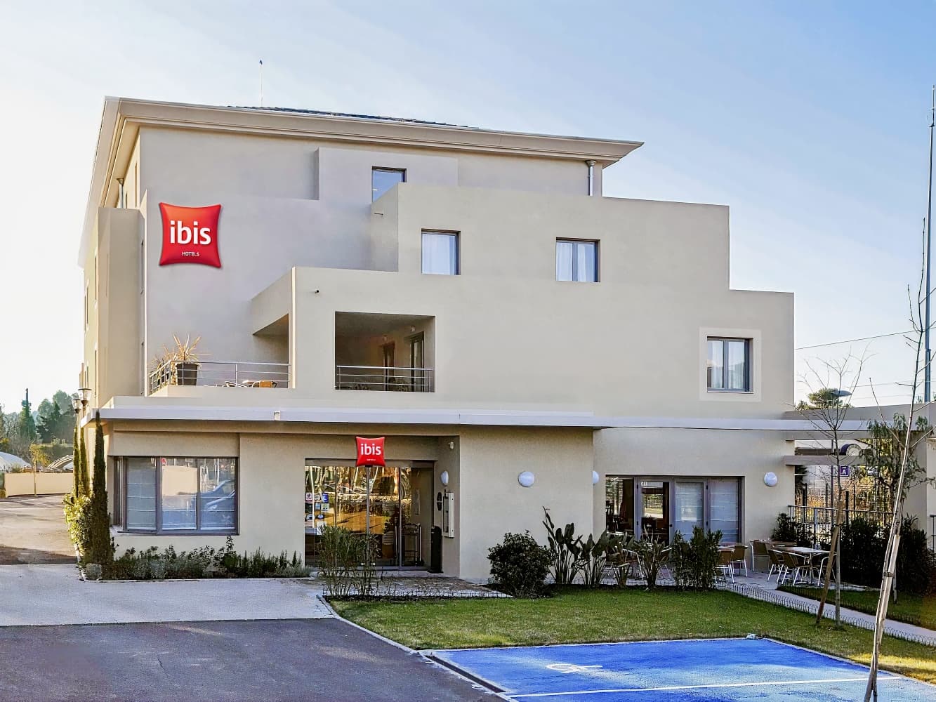ibis Cannes Mouans Sartoux
