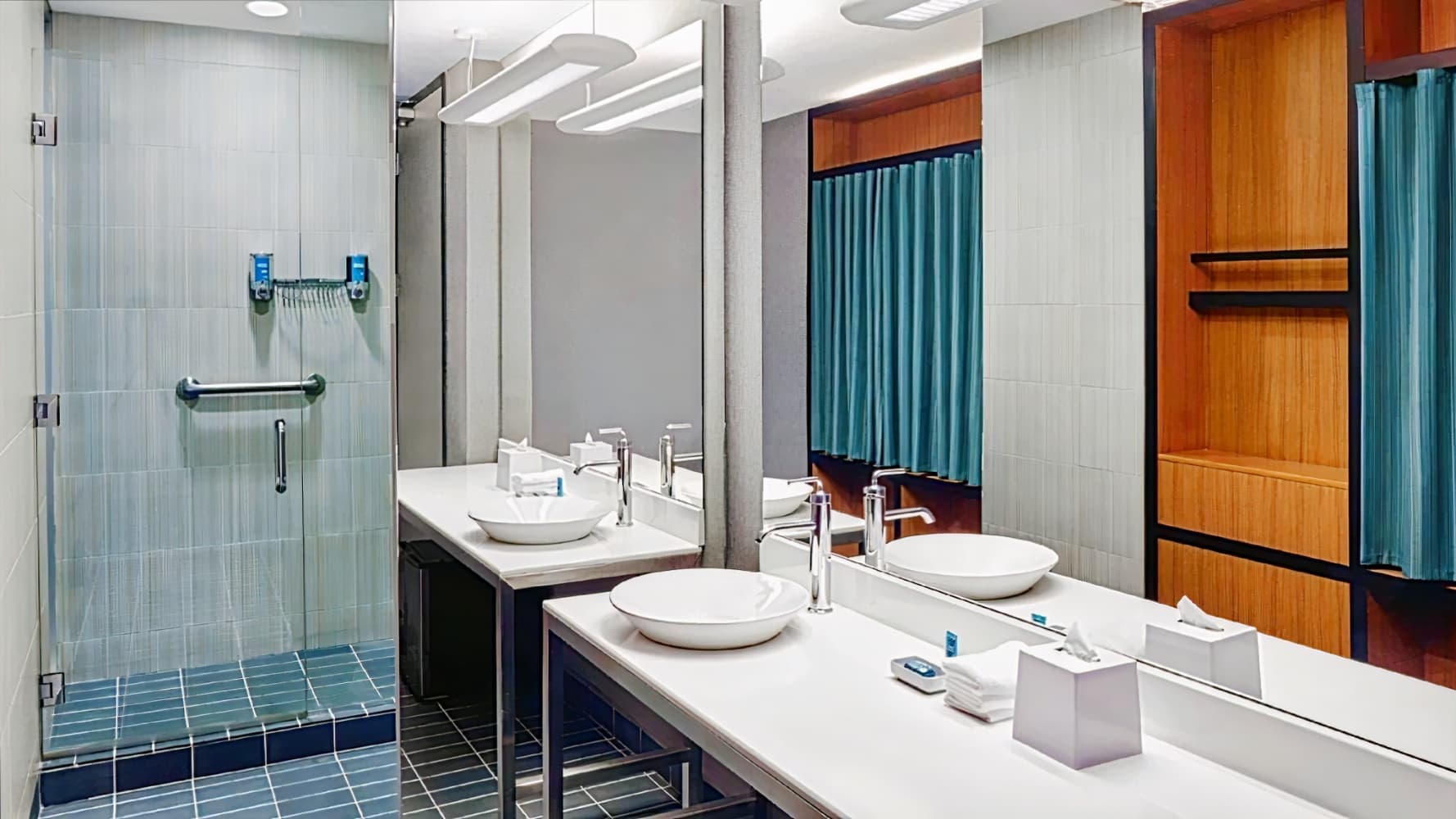 Aloft New York LaGuardia Airport