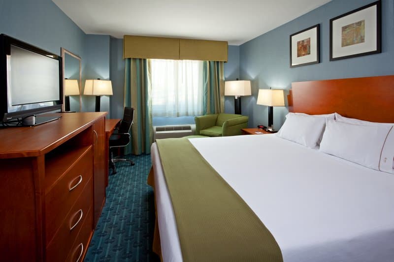 Holiday Inn Express LaGuardia "(doublon)"