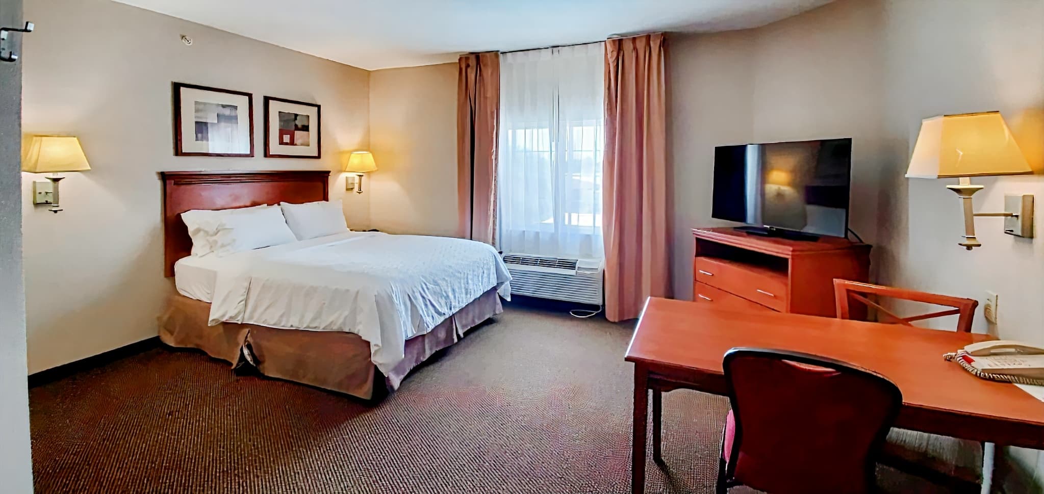 Candlewood Suites San Antonio Downtown, an IHG Hotel