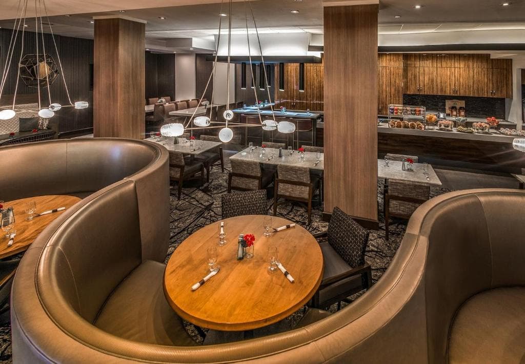 Courtyard by Marriott Bethesda Chevy Chase