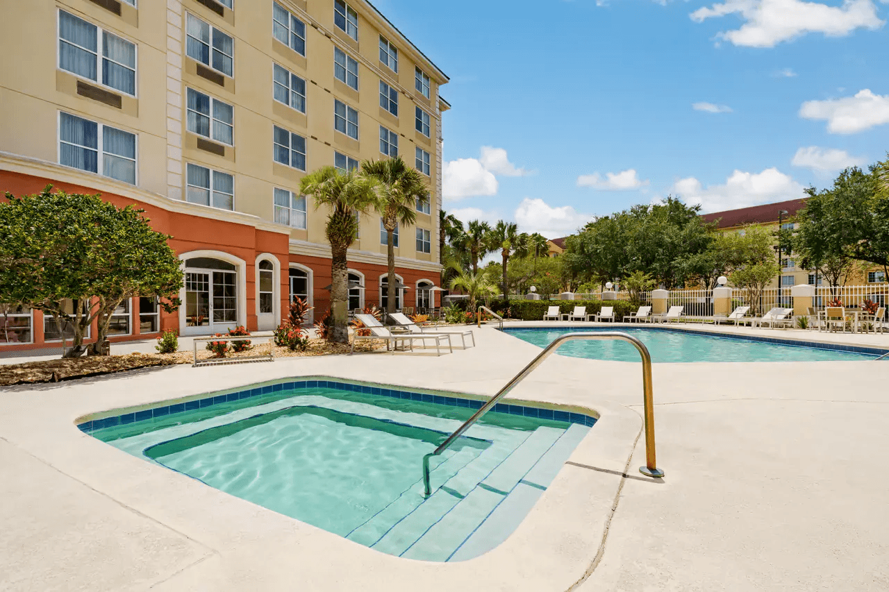 Country Inn & Suites by Radisson, Orlando Airport, FL