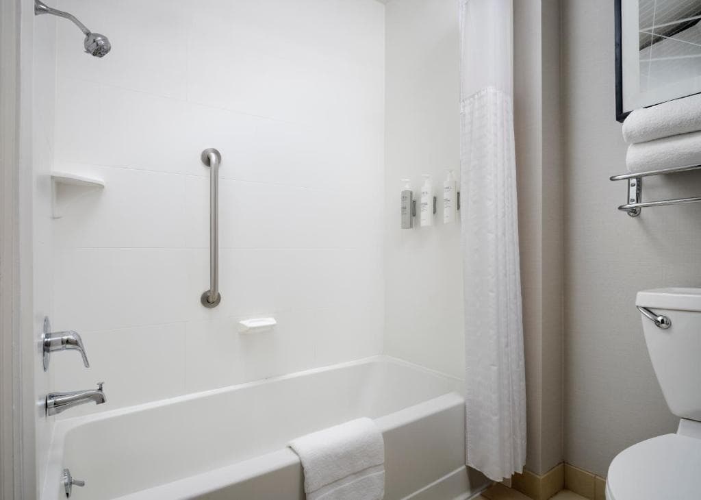 Homewood Suites by Hilton Carle Place - Garden City