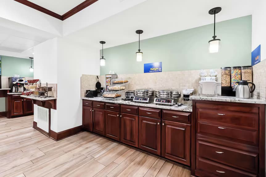 Best Western Patriots Point