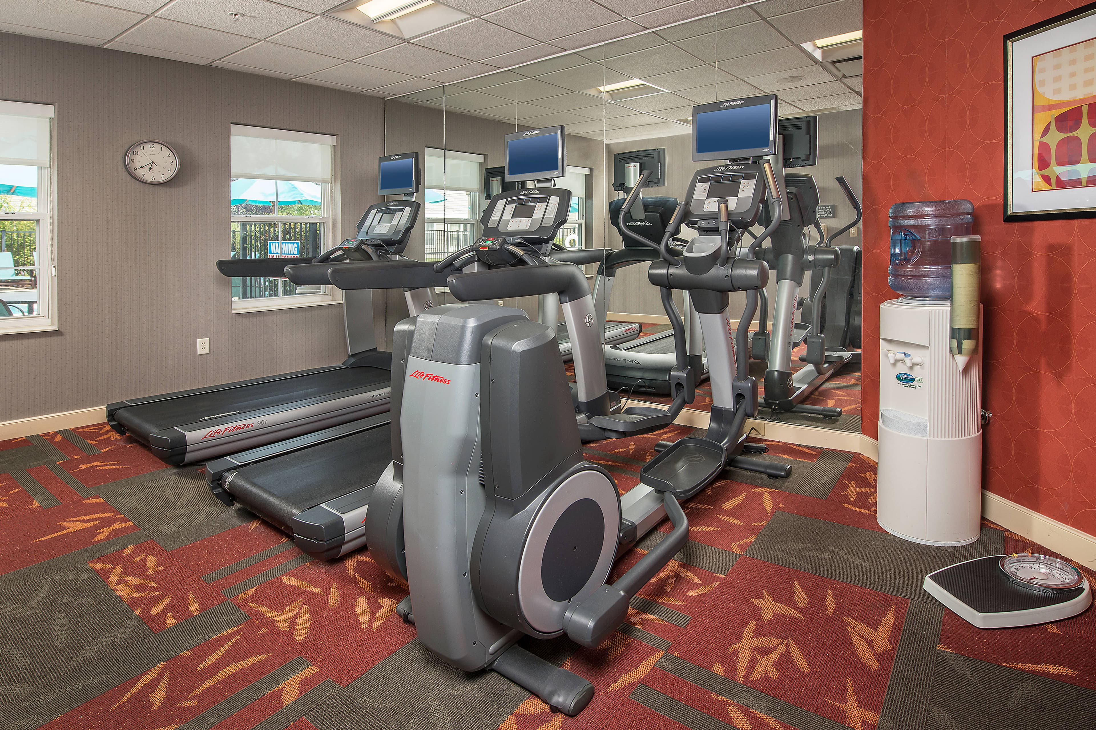 Sonesta ES Suites Charleston