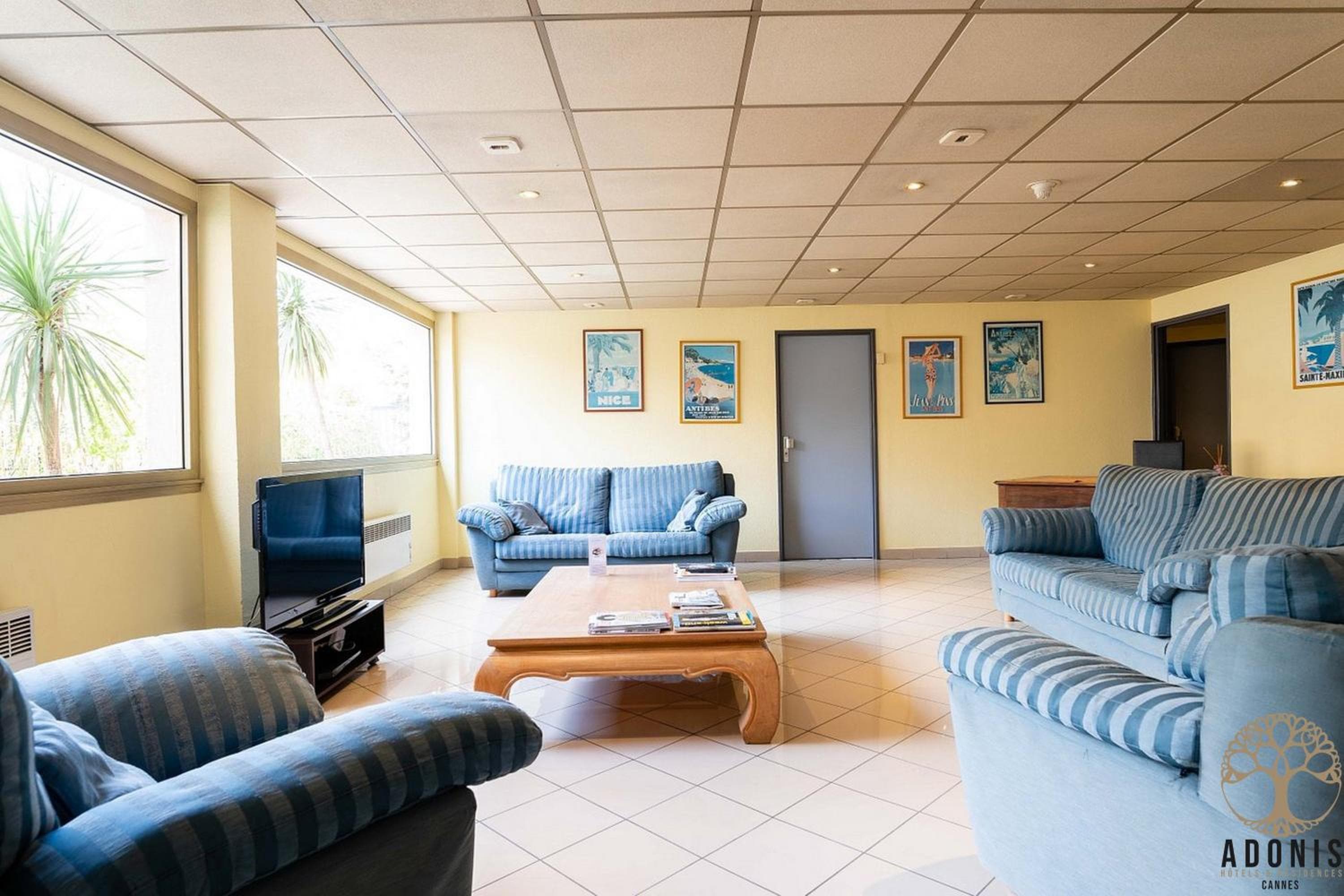 Adonis Cannes | Hôtel Thomas