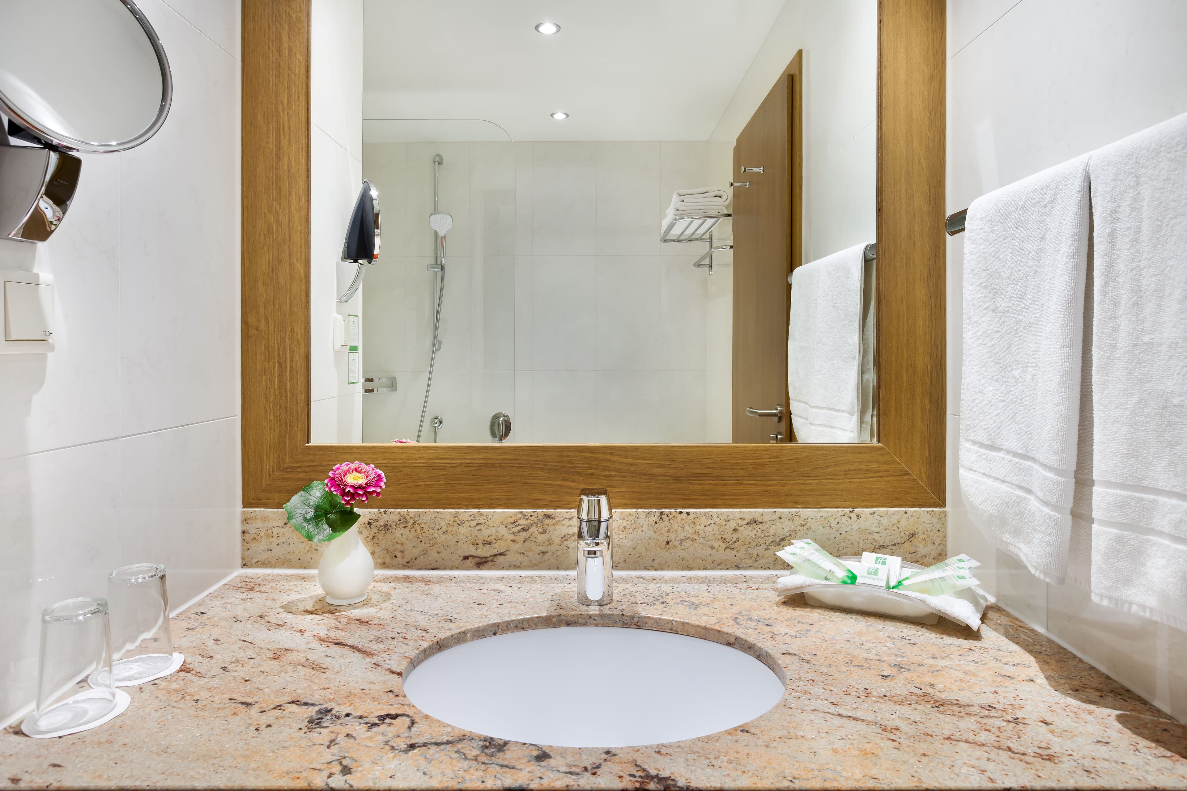 Holiday Inn Nürnberg City Centre, an IHG Hotel