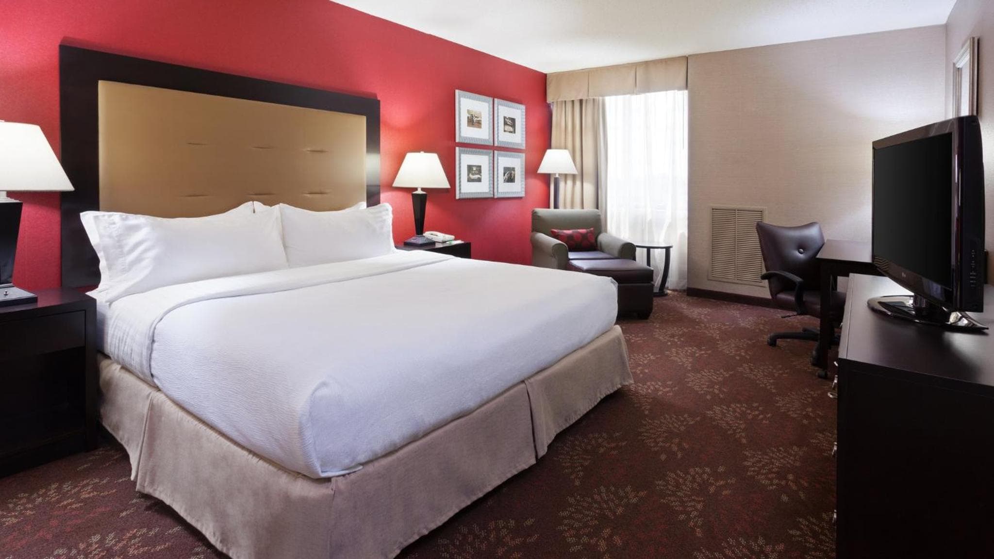 Holiday Inn Cincinnati Airport by IHG