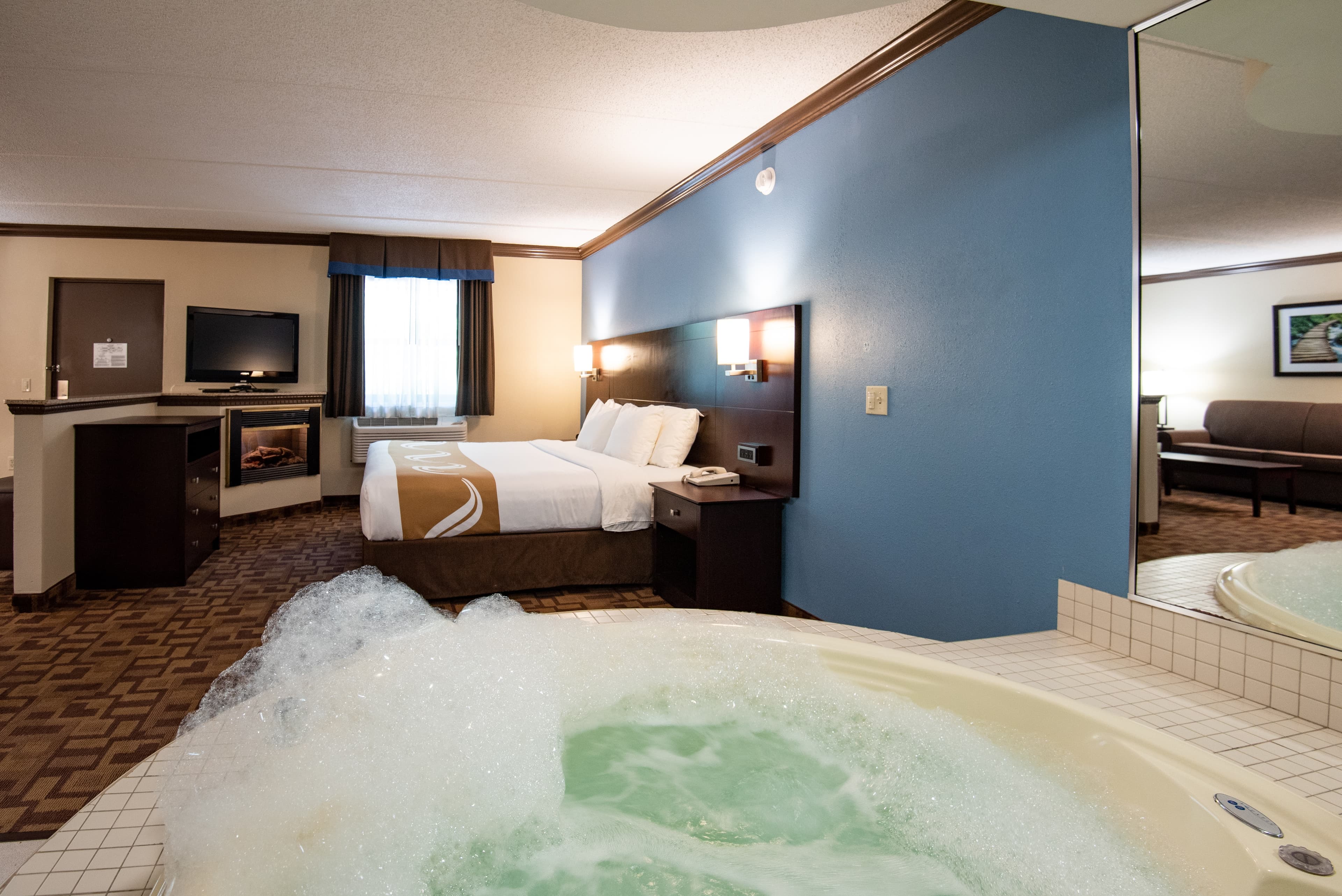 Quality Inn & Suites Quakertown - Allentown
