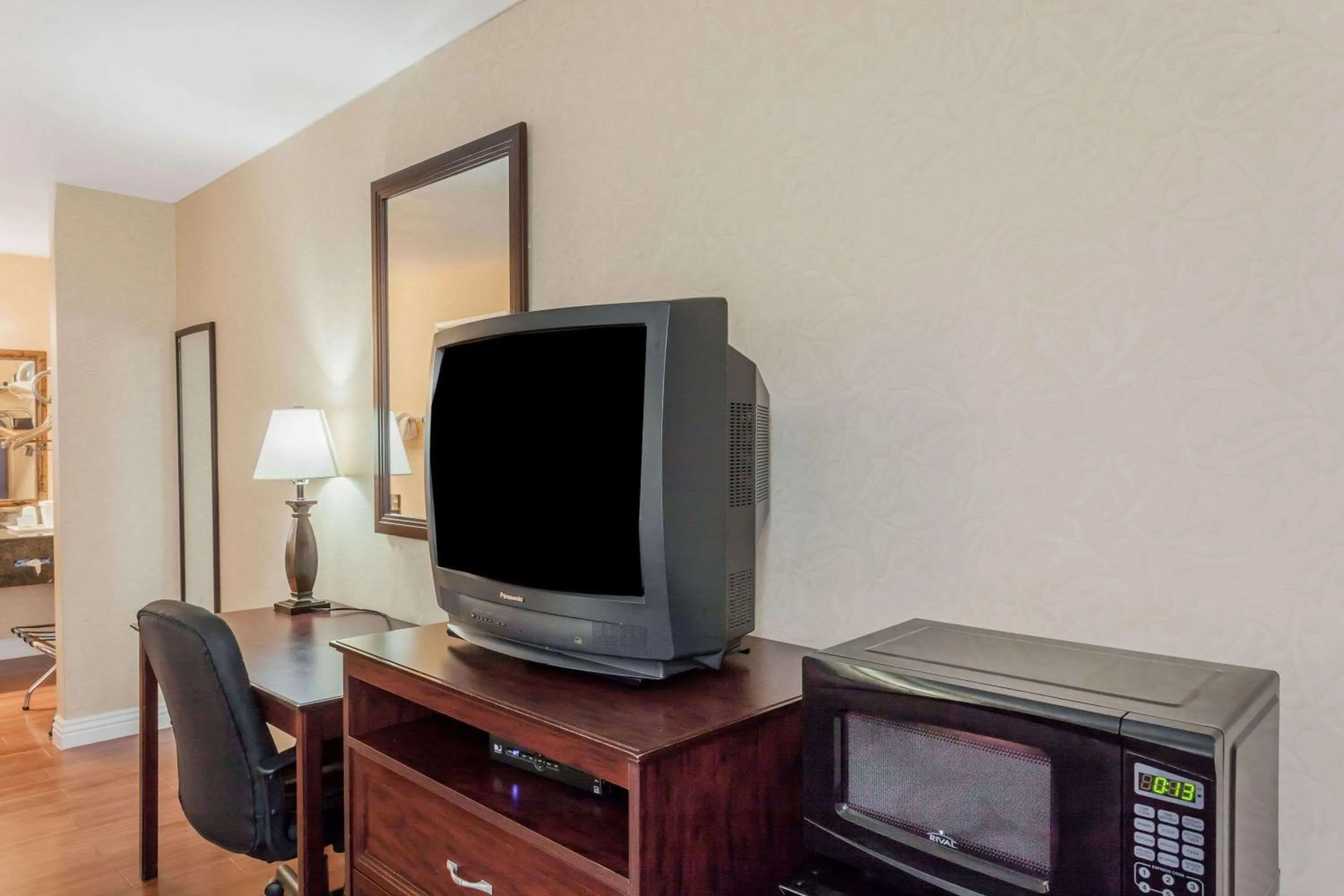 Hospitality Inn San Bernardino/ Redlands