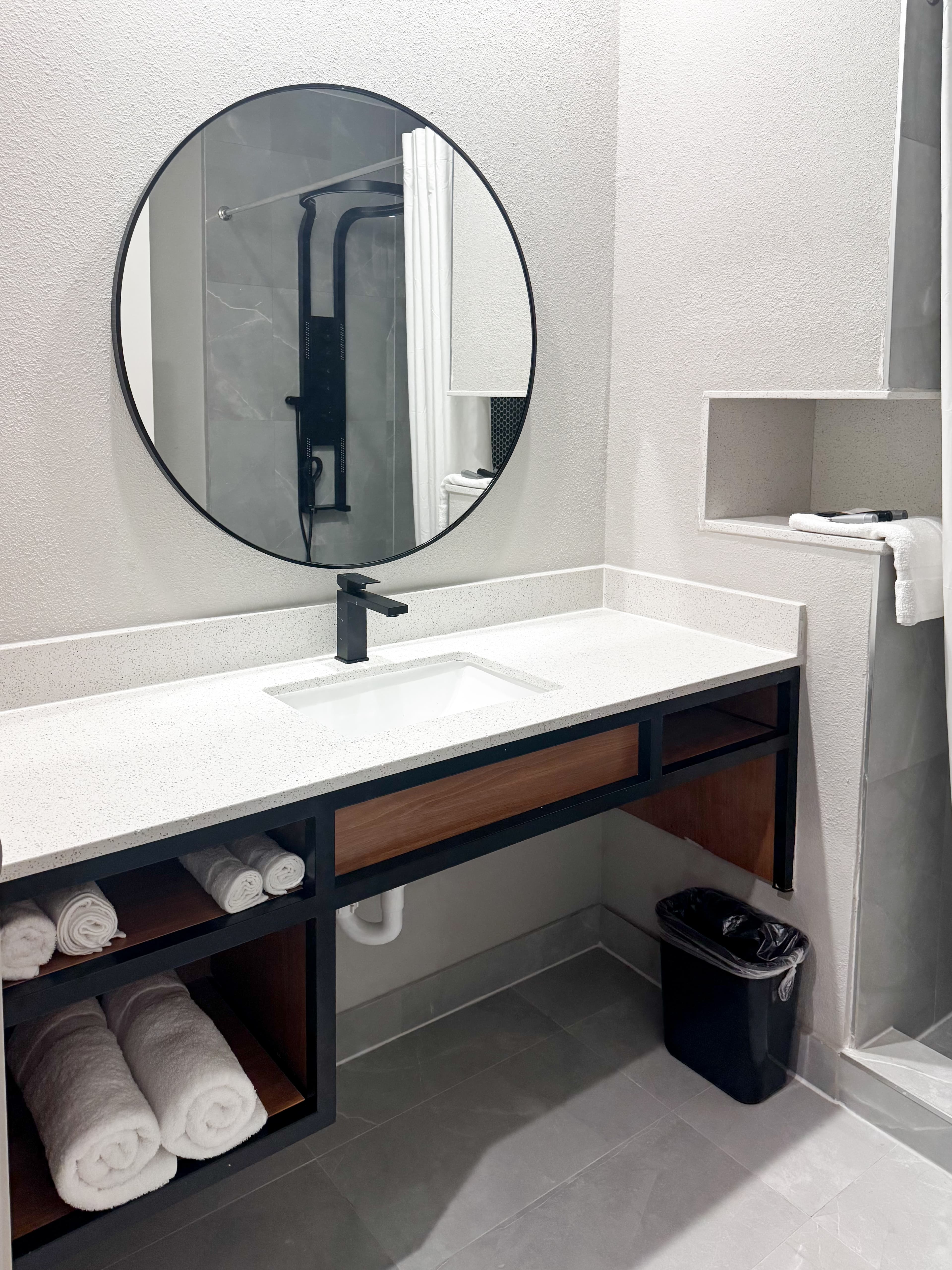 Crystal Inn - NorthWest - 290