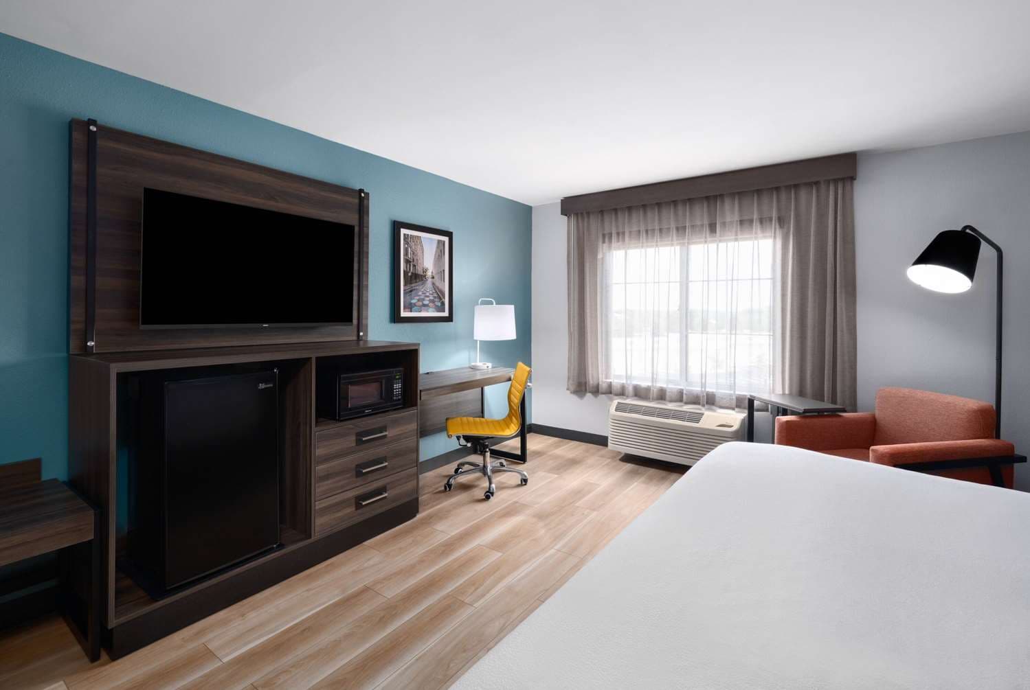 La Quinta Inn & Suites by Wyndham Greensboro NC