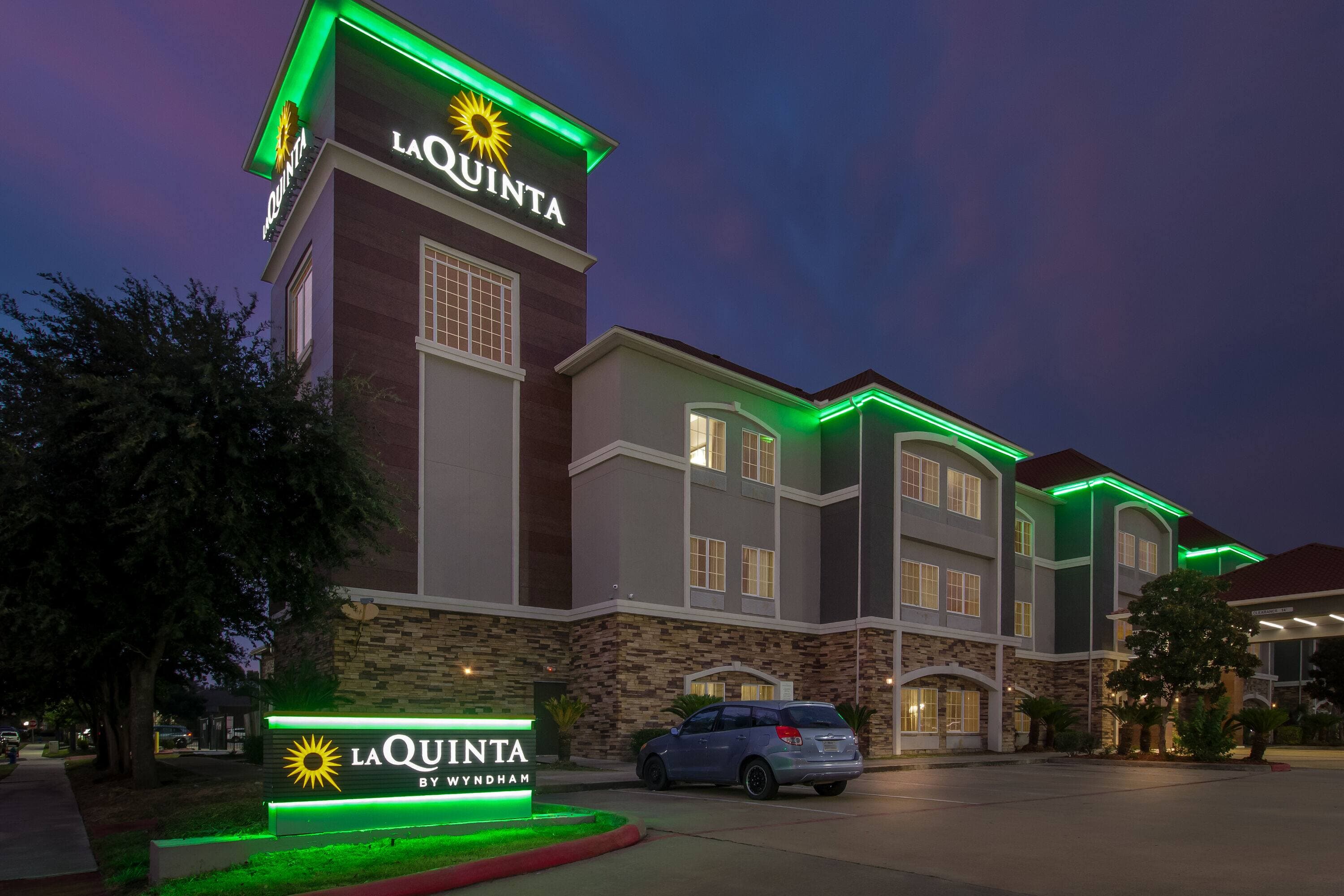 La Quinta Inn & Suites by Wyndham Houston Energy Corridor