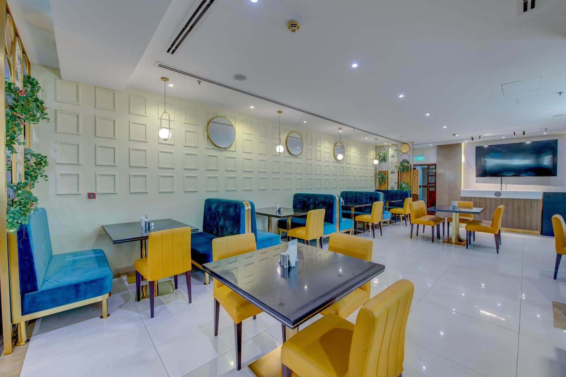 Howard Johnson Plaza by Wyndham Dubai Deira