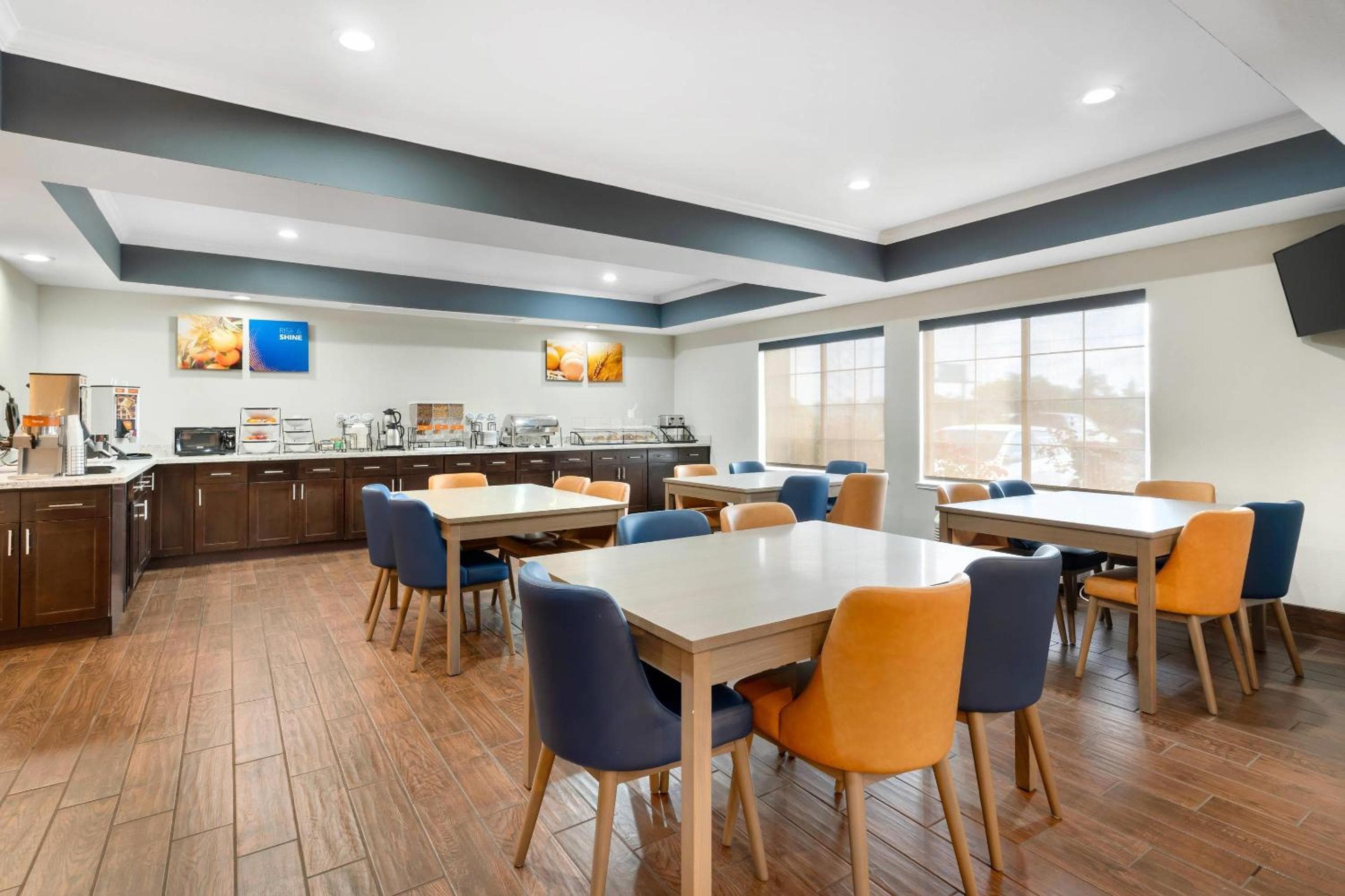 Comfort Inn & Suites Sacramento - University Area