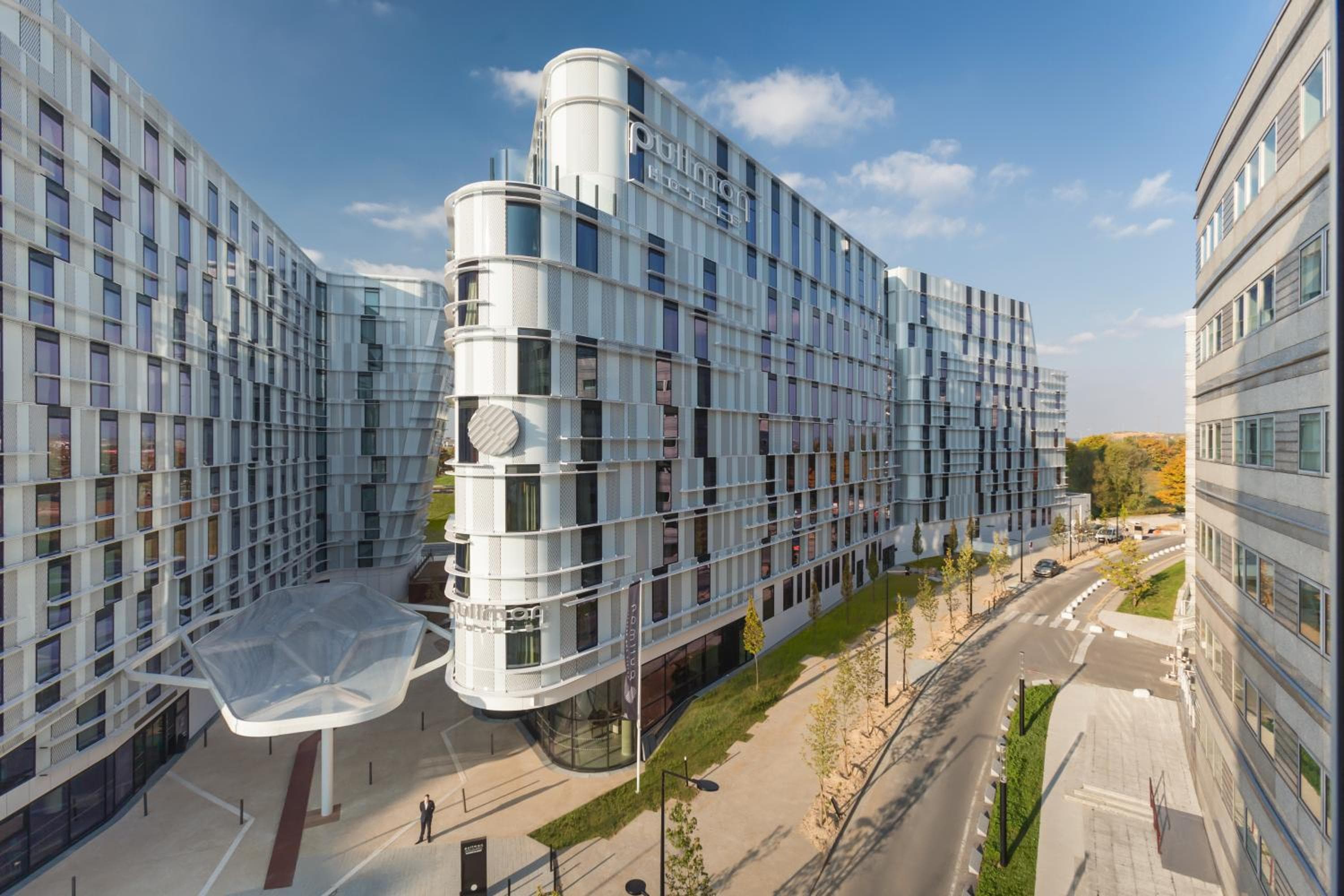 Radisson Blu CDG Airport Terminal Hotel