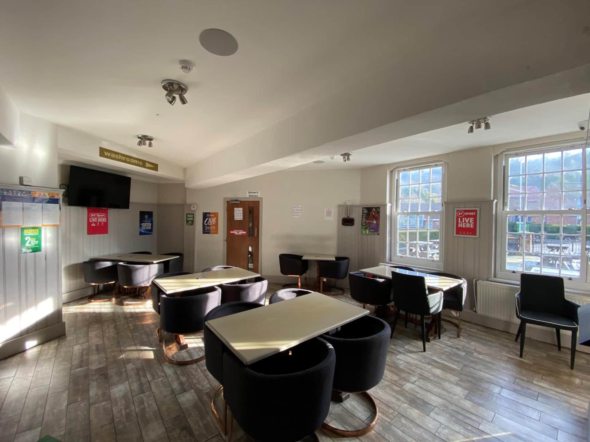 Wendover Arms Hotel