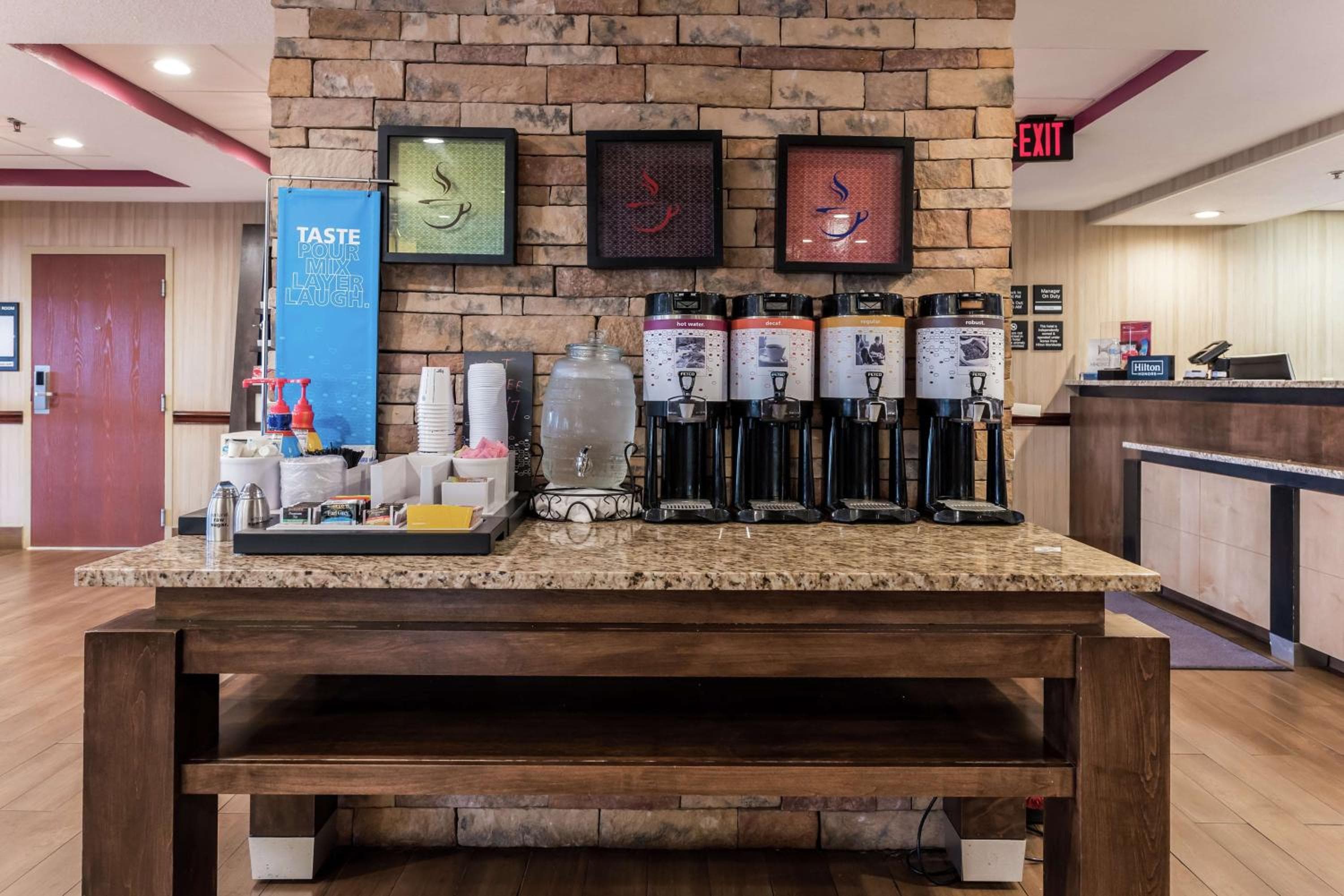 Hampton Inn by Hilton Columbus I-70E/Hamilton Rd.