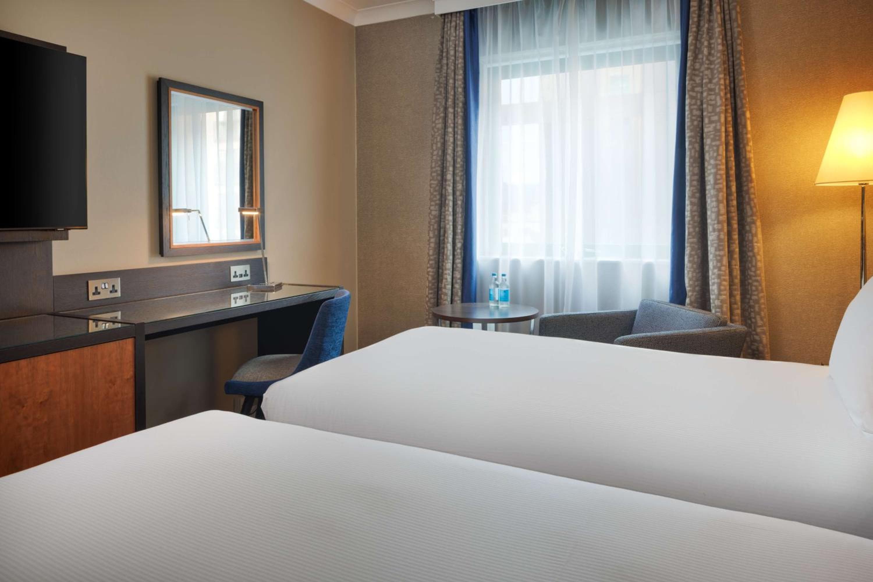 DoubleTree by Hilton Woking