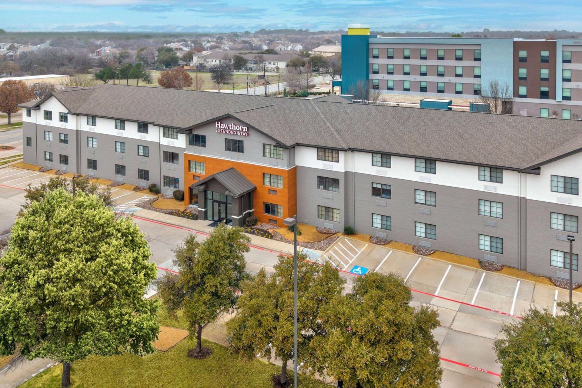 Hawthorn Extended Stay by Wyndham Bedford - Dallas