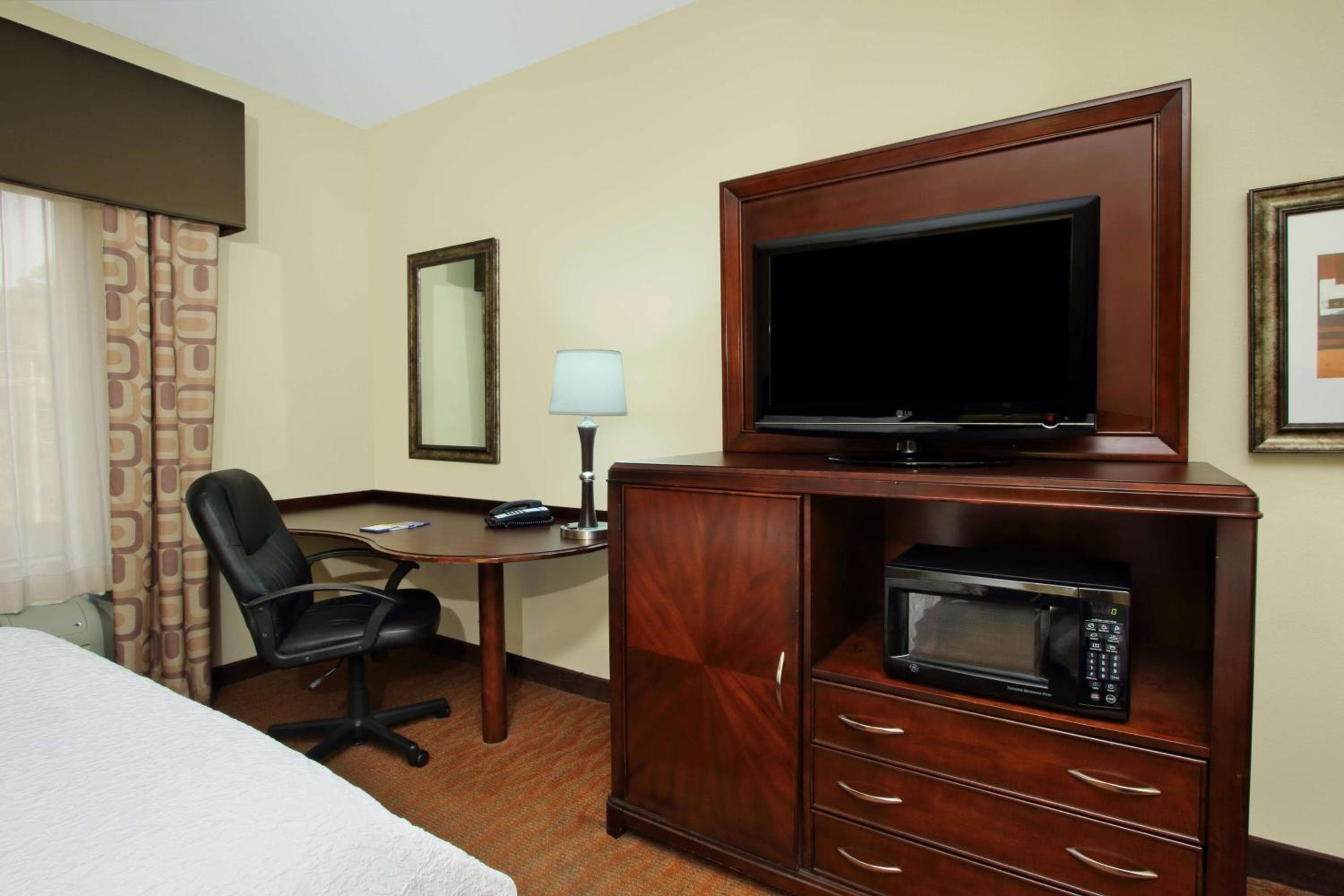 Hampton Inn & Suites Conroe I-45 North