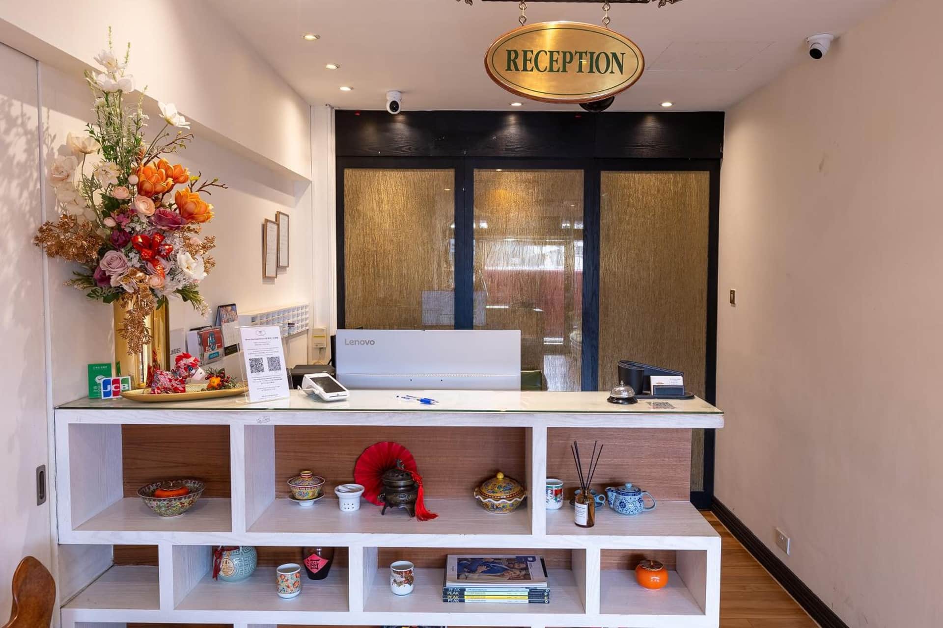 iNN at Temple St by Q Loft