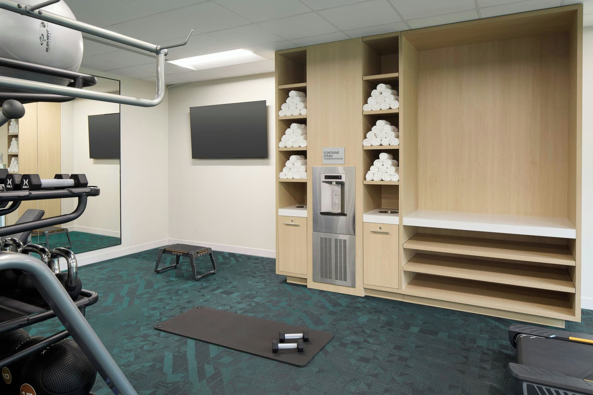TownePlace Suites by Marriott Montreal Airport