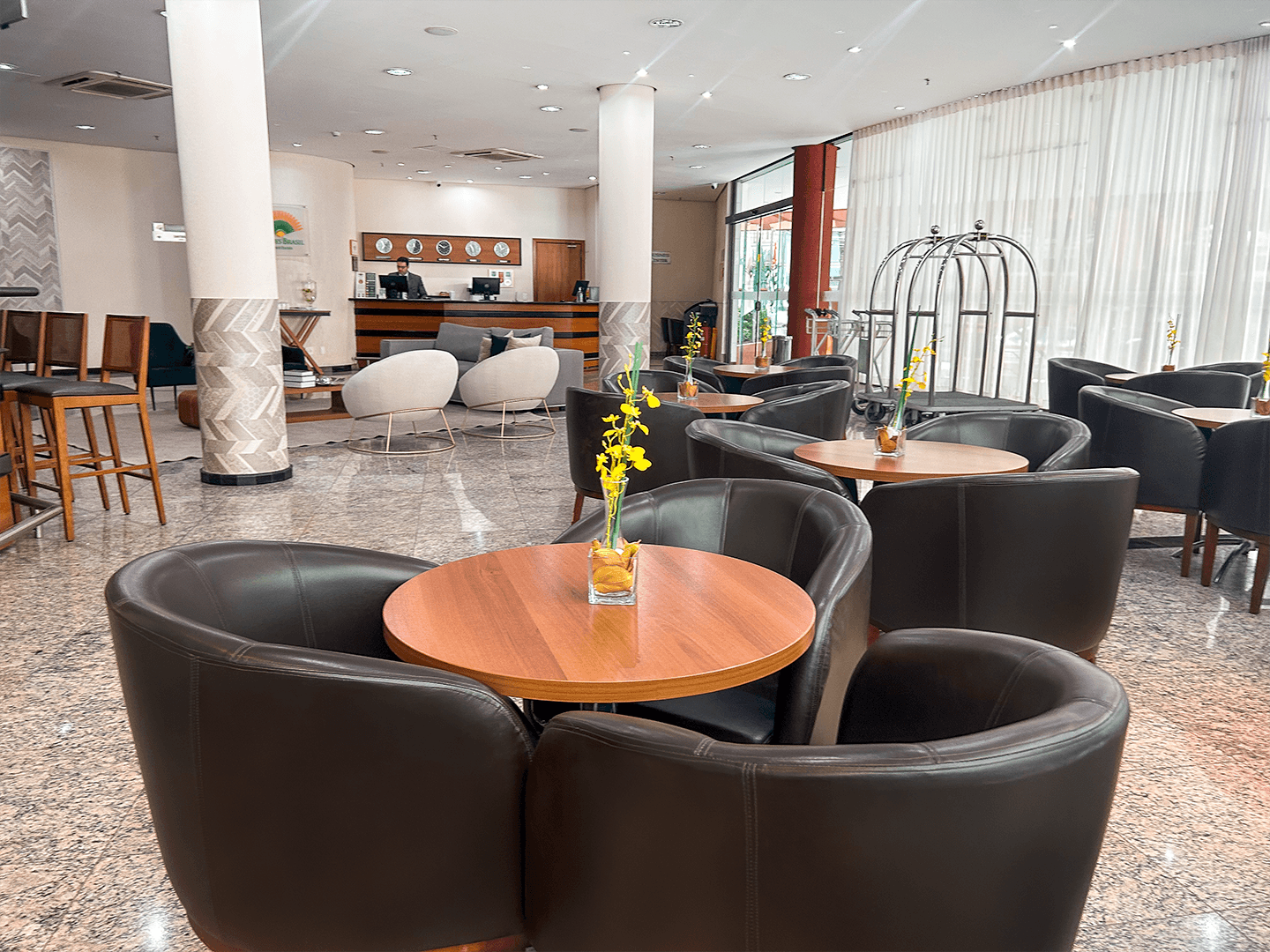 Leques Brasil Hotel Escola