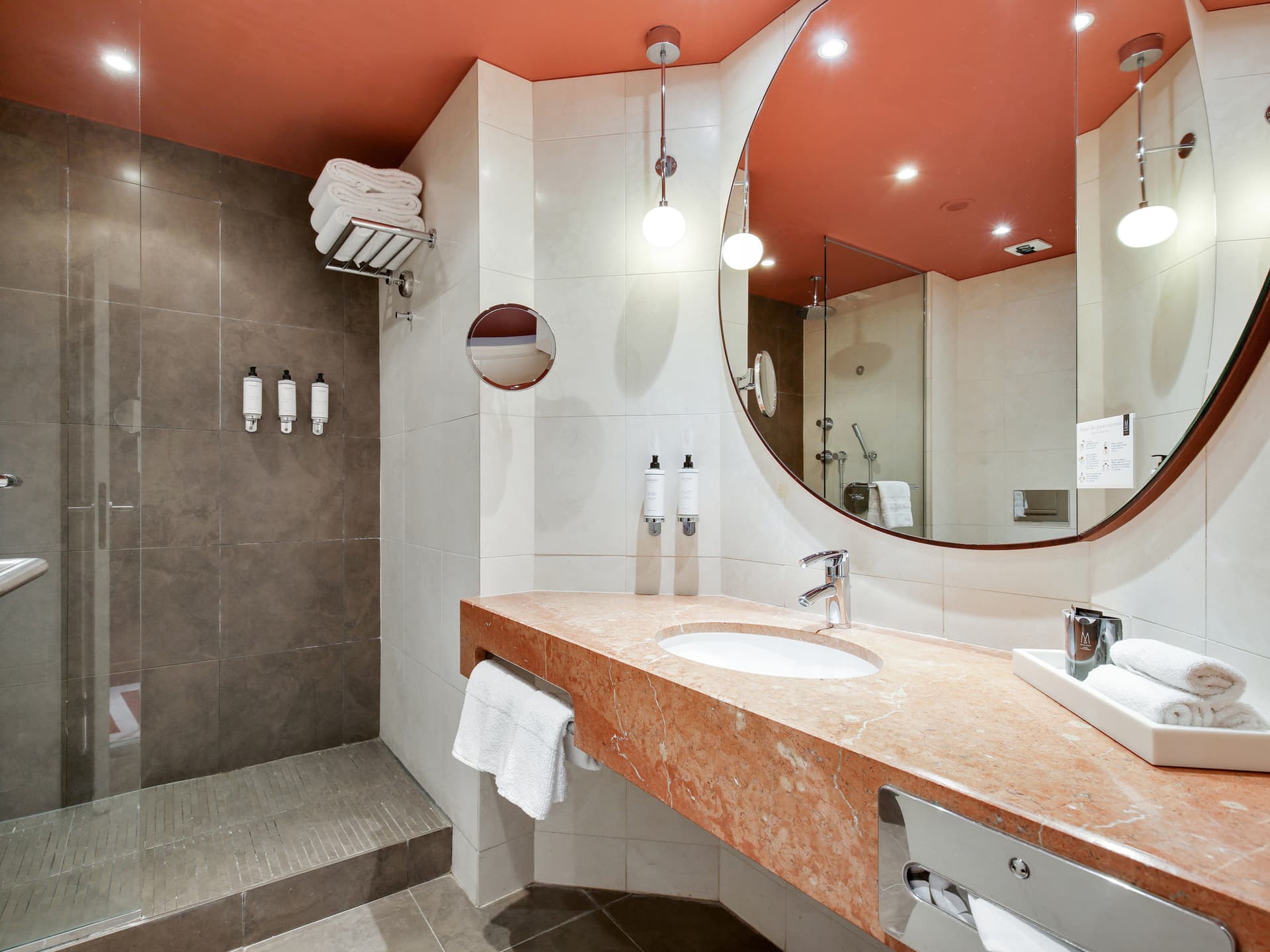 Nest Hotel Paris la Défense - MGallery Collection