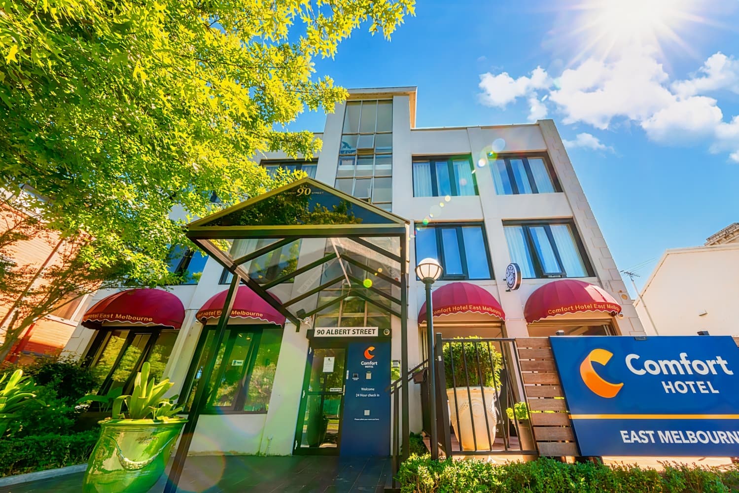 Comfort Hotel East Melbourne
